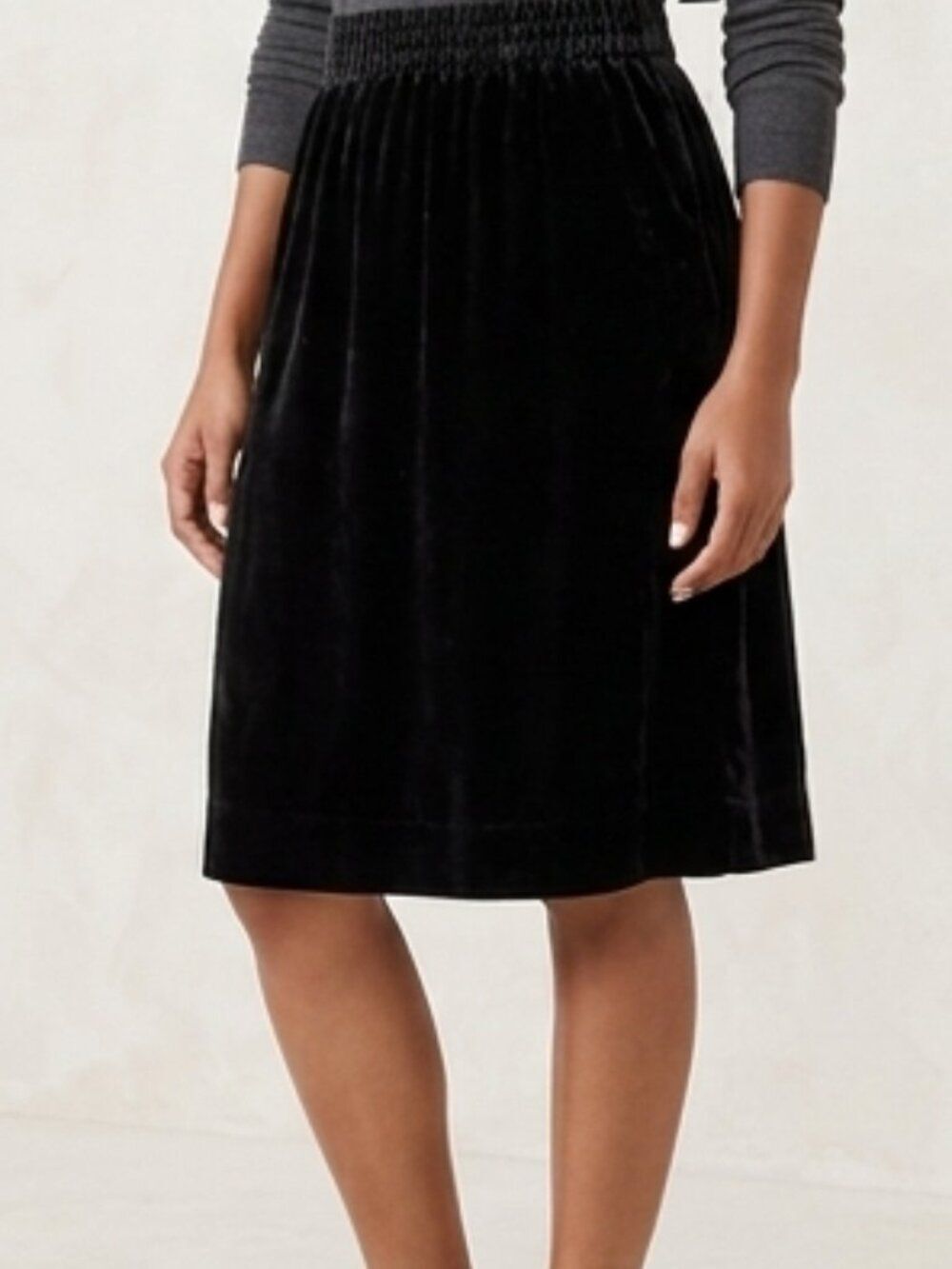 J.Crew Luxe Velvet Elastic Waist Pull-On  Knee-Length Skirt Black Small Office